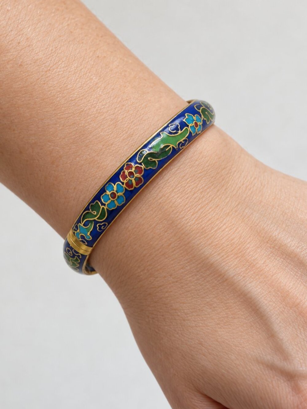 Cobalt Blue Floral Cloisonné Style Enamel Hinged Bangle Bracelet